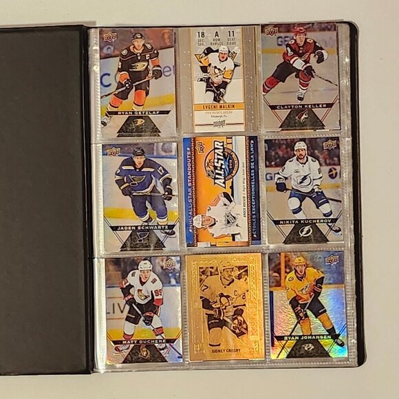 Tim Hortons Hockey Collector's Album Collector's Series NHL Card 2017-2018 - Picture 2 of 4